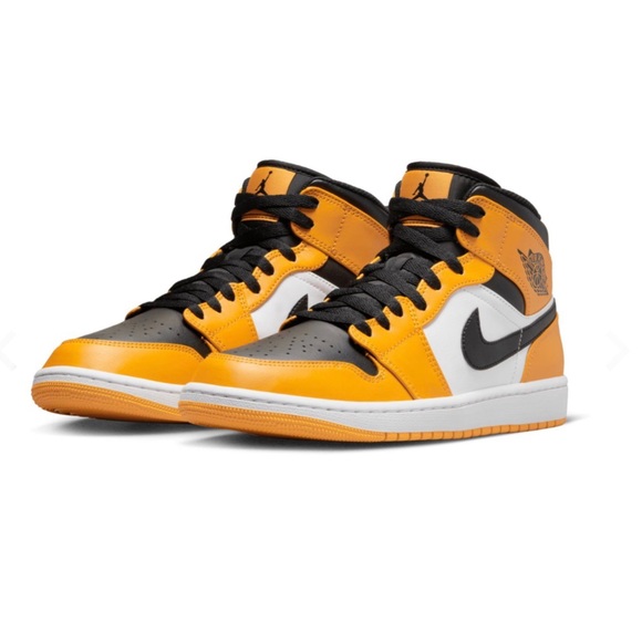 Air Jordan 1 Mid Shoes in TAXI/BLACK Combo 💛🖤 - Picture 2 of 14